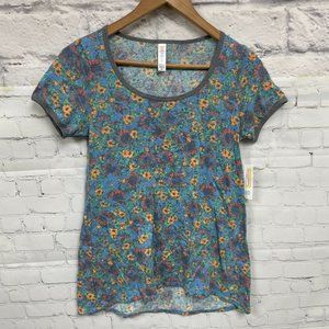 NWT LulaRoe Classic T Shirt